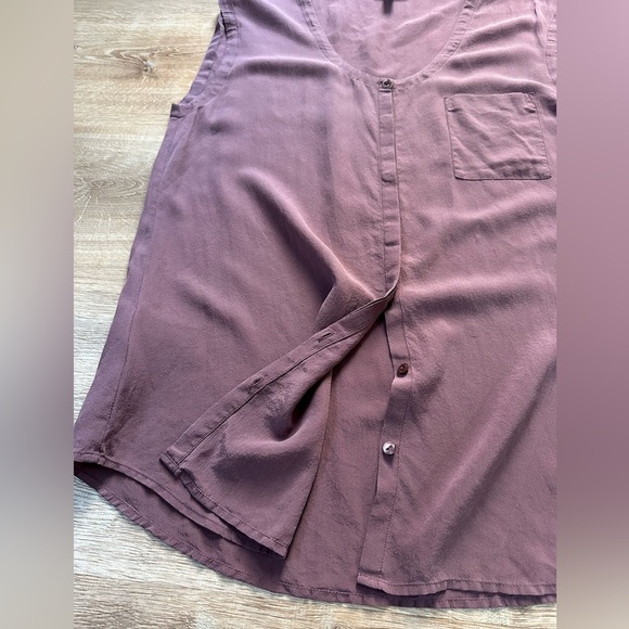 100% Silk Eileen Fisher Button Up V Neck Tank Top Neutral Plum Size XS - Picture 9 of 12
